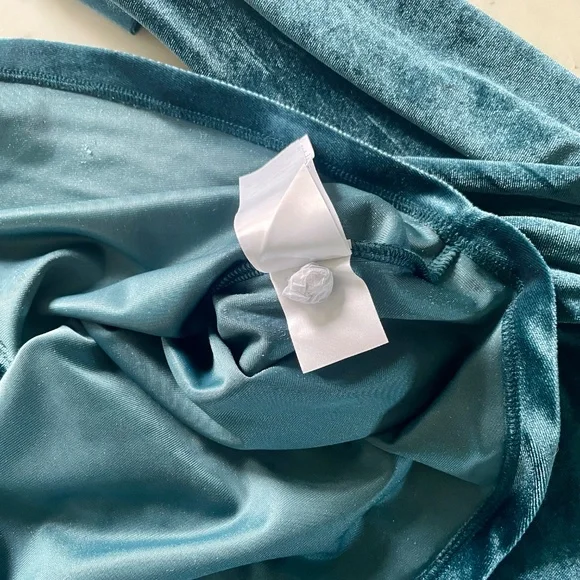 Boden Jewel Button Velvet Shirt, Size 6, NWOT - Picture 13 of 15